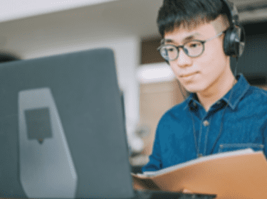 This student is using a remote learning environment provided by IGEL OS and Citrix.